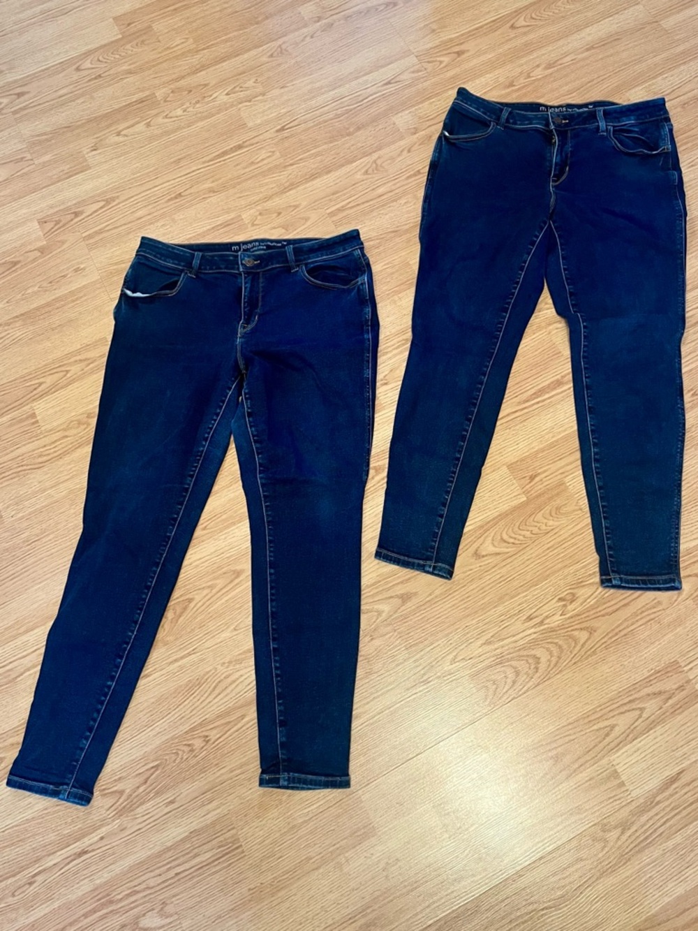 2 Maurice’s Dark Blue Stretch Skinny Jeans